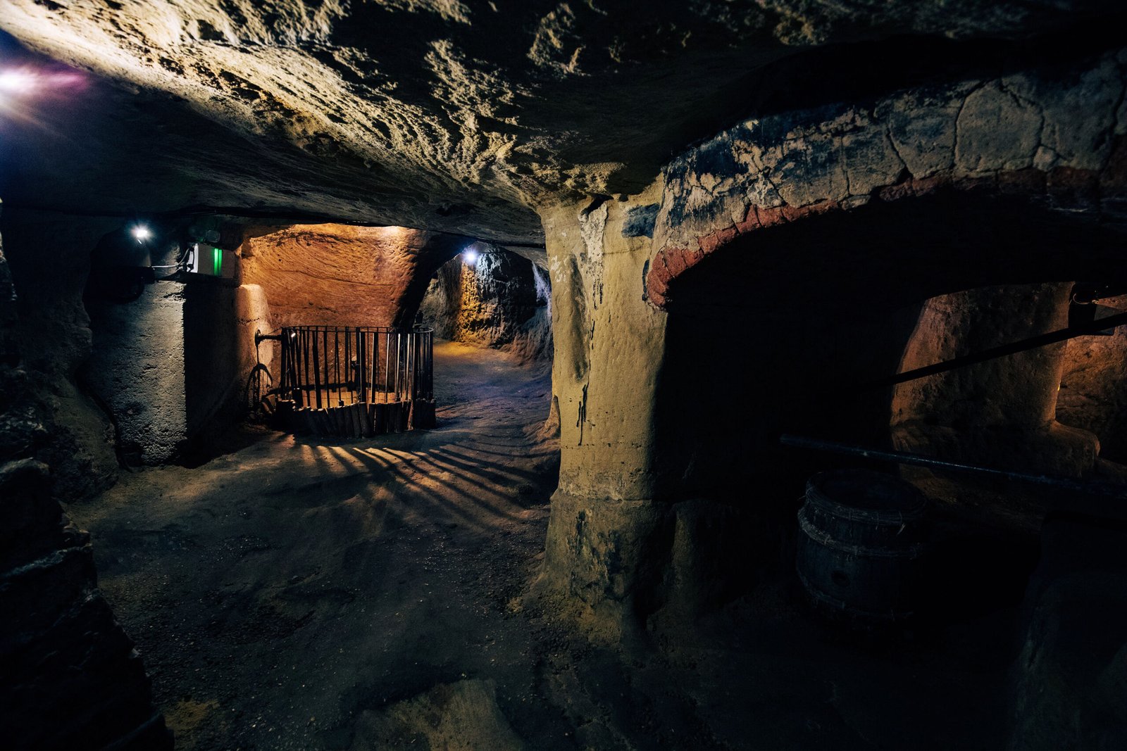 Underground caves, Castle Rock, Nottingham, England, UK